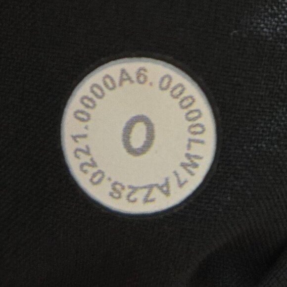 Lululemon Tracker Short V *4" - 0 Black - Picture 8 of 8